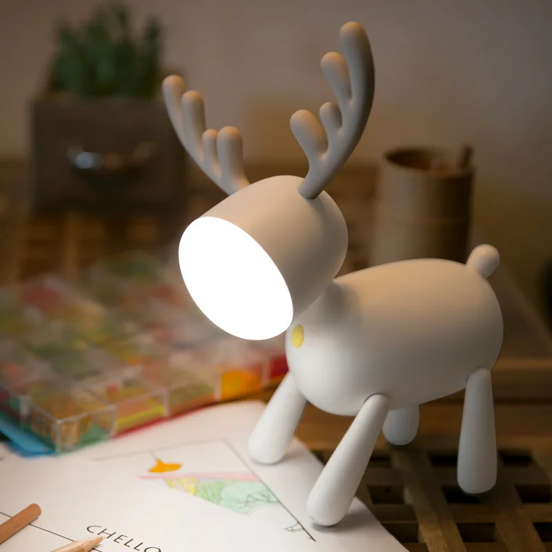 Карикатура намерите елен малка нощна светлина USB зареждане на сън със силикон led лосем детска настолна лампа за четене